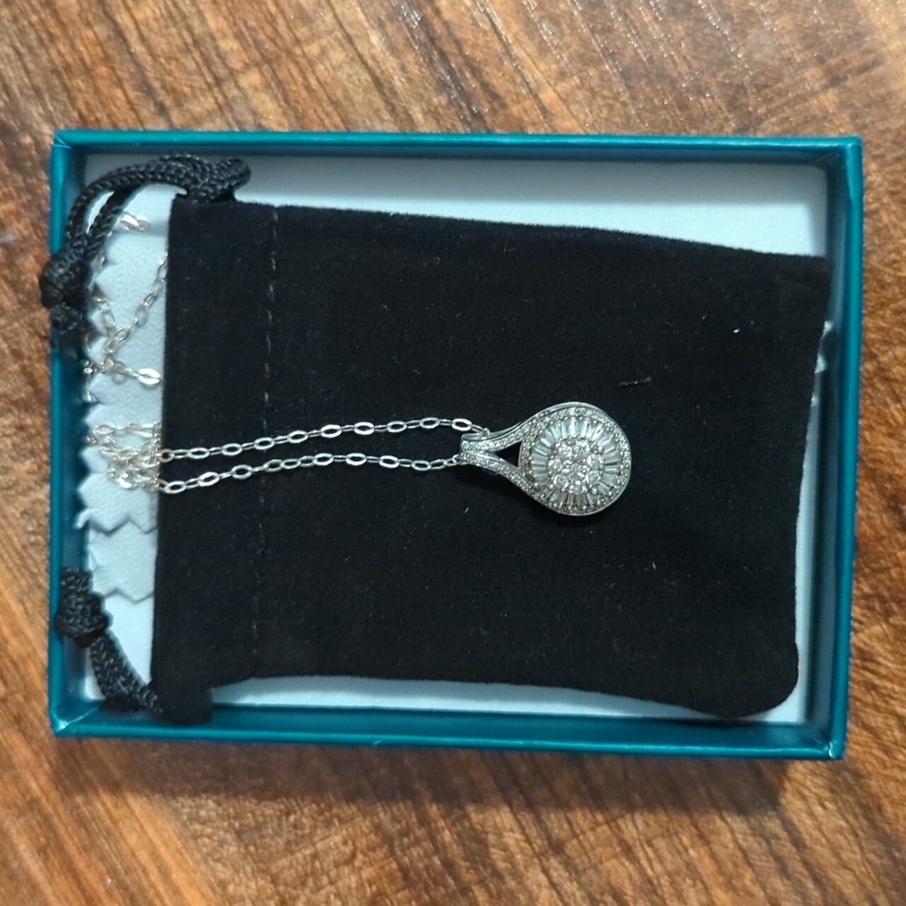 Diamond Baguette Cluster Pendant Necklace